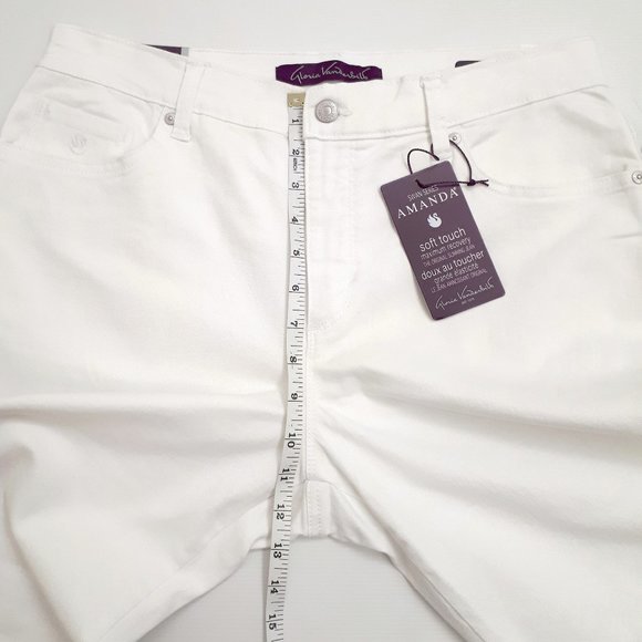 GLORIA VANDERBILT Amanda Classic Tapered Leg Jeans in Vintage White DGVB2692-VWT - Picture 7 of 16